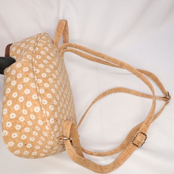 Corkcho Cork Fabric Backpack Purse Adjustable Straps Bag Tan w/ Daisys - Picture 5 of 10